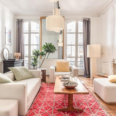 Outstanding Parisian Flat In Heart Of Paris Center Apartment Luaran gambar