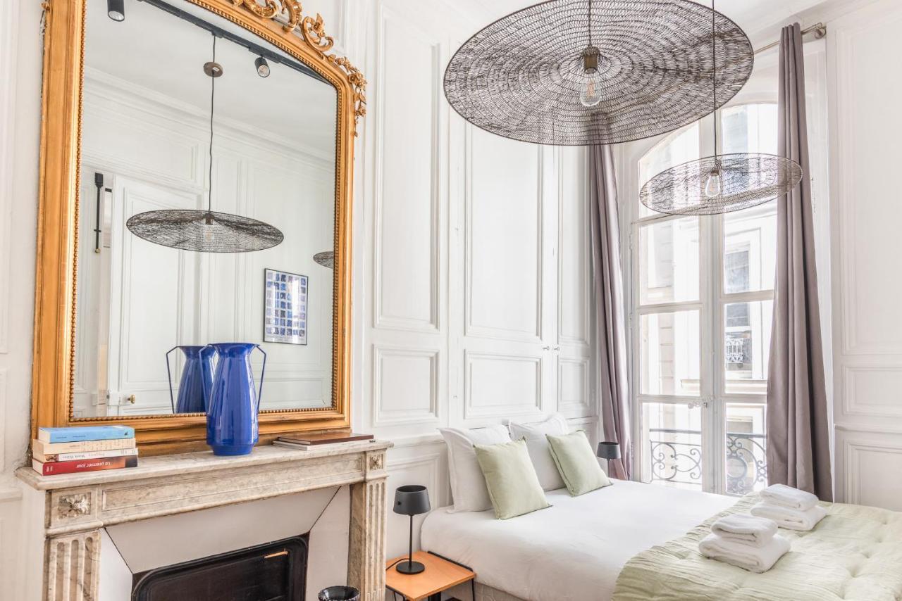 Outstanding Parisian Flat In Heart Of Paris Center Apartment Luaran gambar