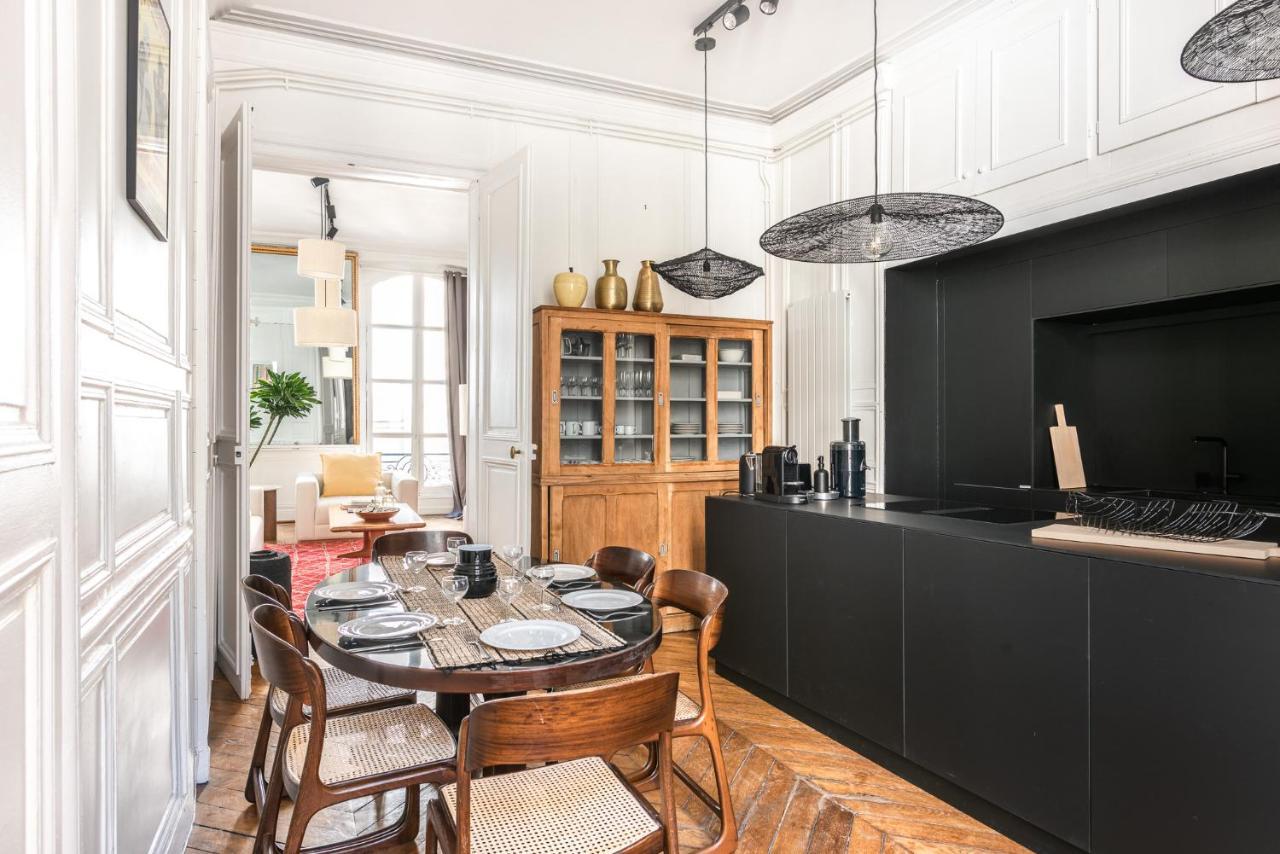 Outstanding Parisian Flat In Heart Of Paris Center Apartment Luaran gambar
