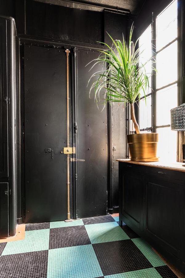 Outstanding Parisian Flat In Heart Of Paris Center Apartment Luaran gambar